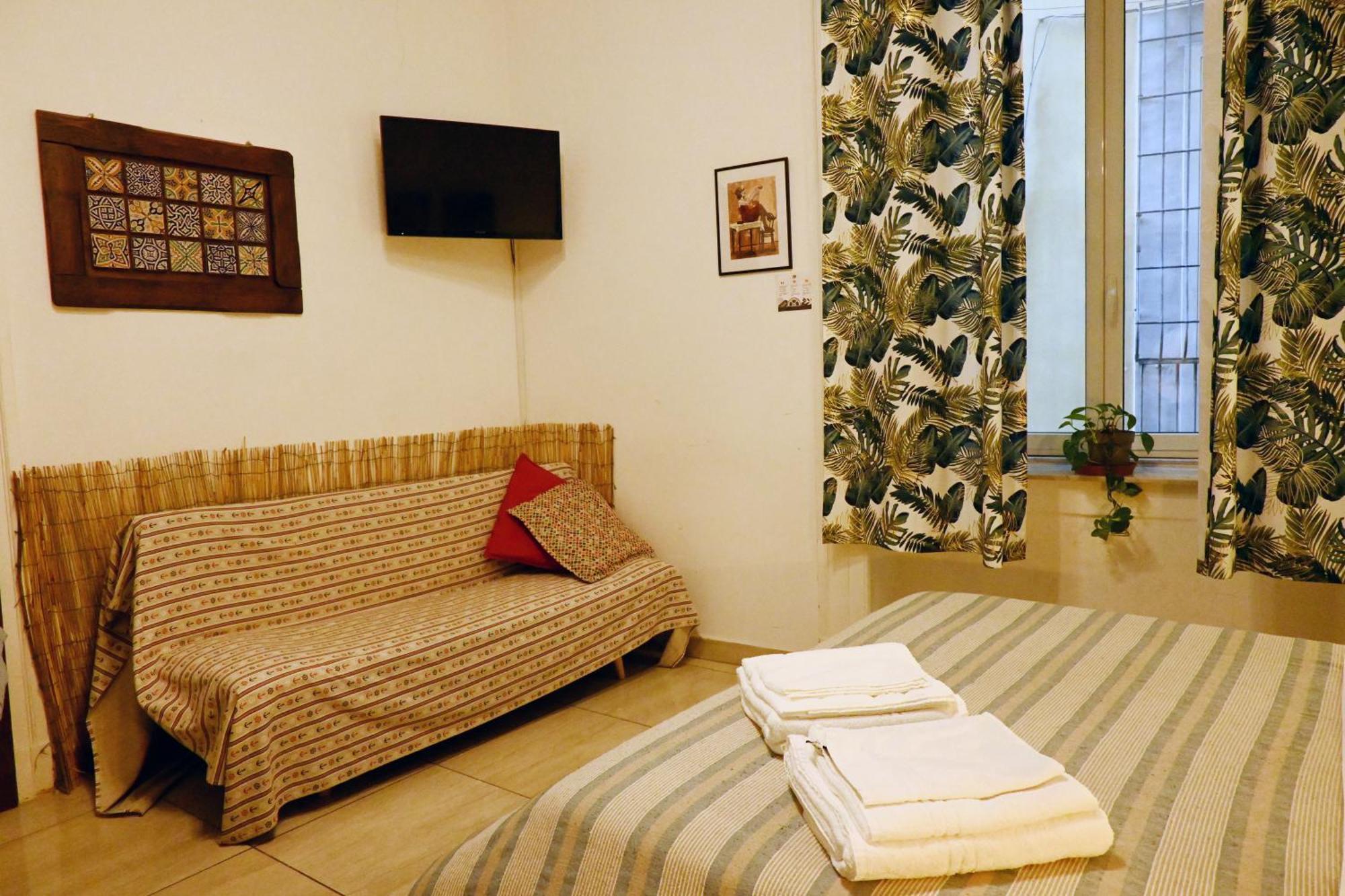 Sunrise B&B เนเปิลส์ ภายนอก รูปภาพ