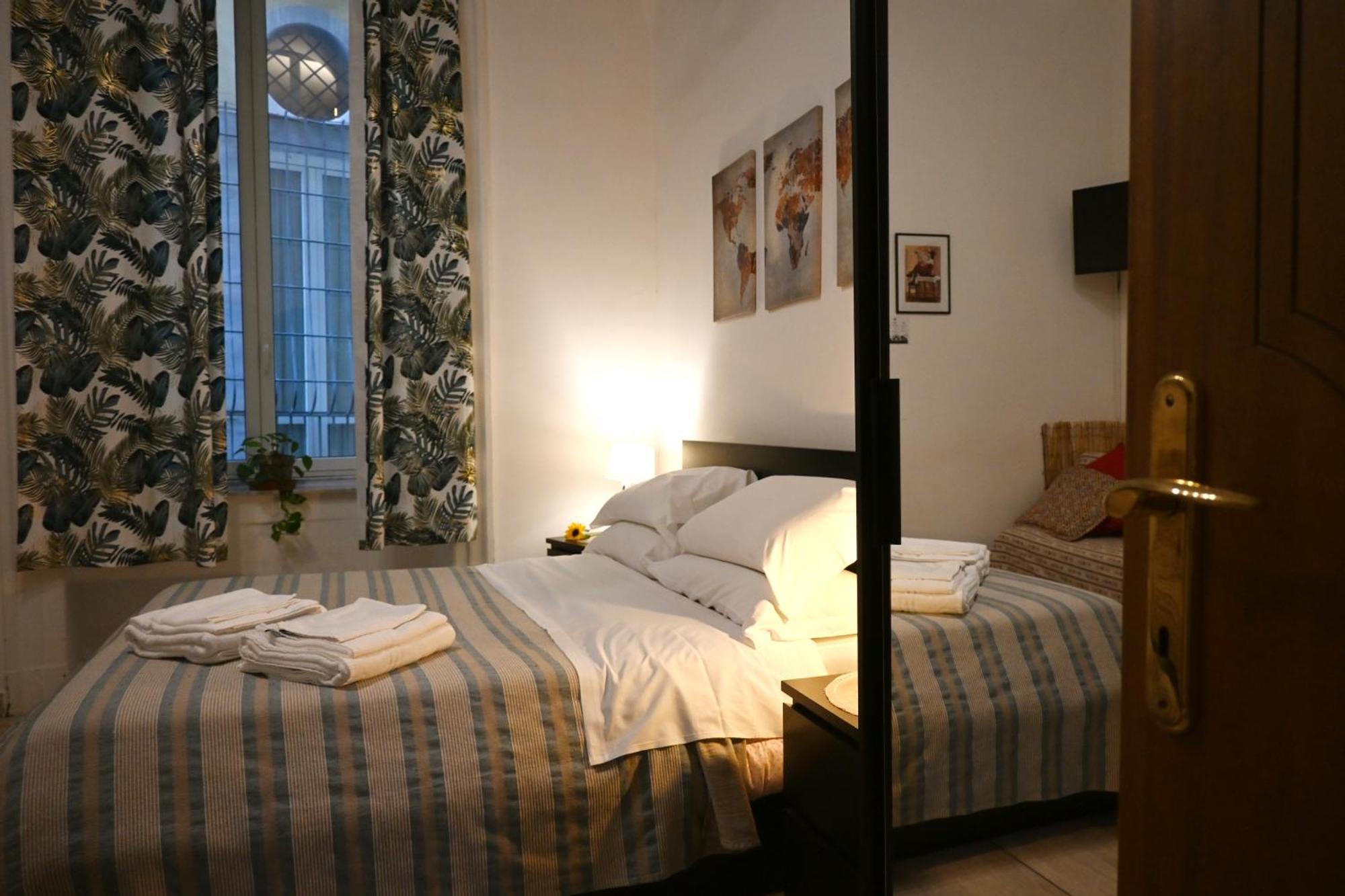 Sunrise B&B เนเปิลส์ ภายนอก รูปภาพ