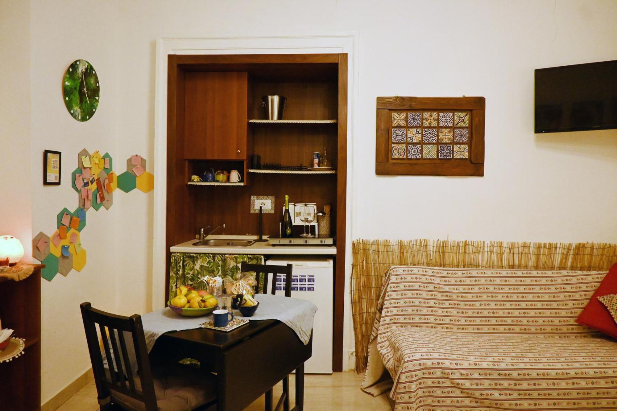 Sunrise B&B เนเปิลส์ ภายนอก รูปภาพ